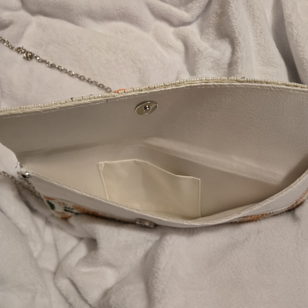 Sol And Mer Beaded Citrus Clutch/Crossbody - Picture 4 of 4